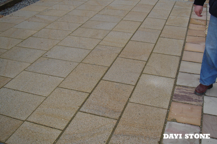 Yellow Granite Stone Paving Top Bushhammered others sawn 60x30x3cm - Dayi Stone